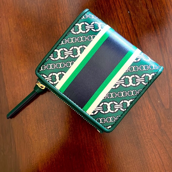 Tory Burch wallet - Picture 3 of 3